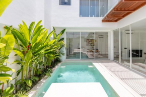 White Palm Villa